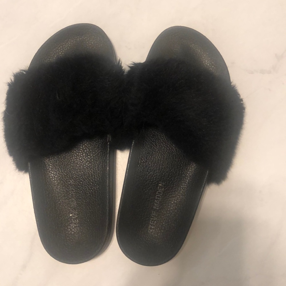 Black Steve Madden slides